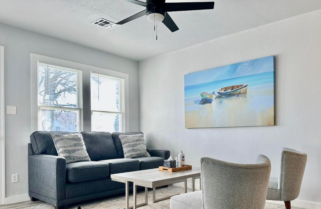 Full-kitchen 2br Near Plaza District #31a Holiday home